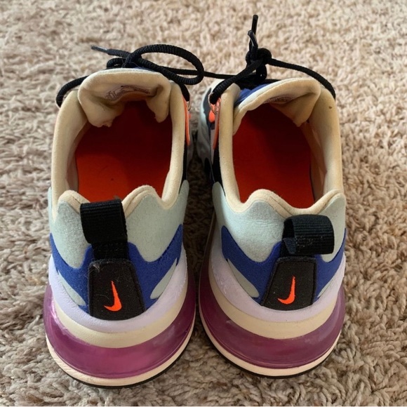 Nike Women’s Air Max 270 React - Picture 3 of 6